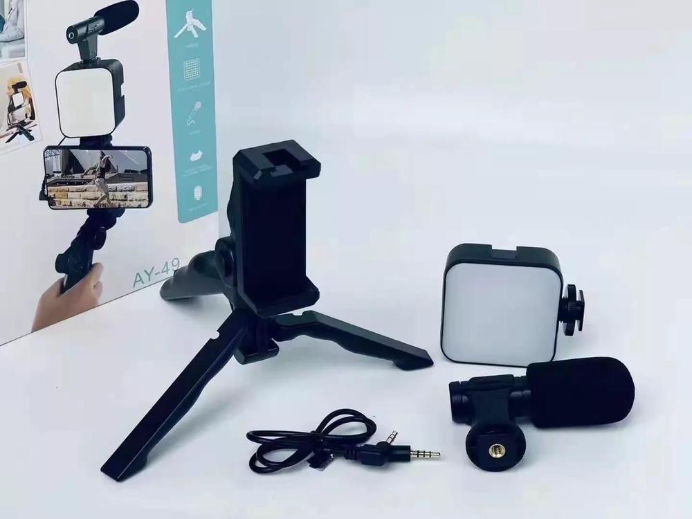 Portable Tripod Stand
*Product Description*: